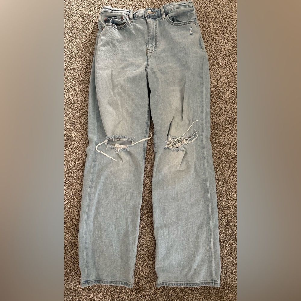 Daze Distressed Wide Leg Jeans! Light wash 29